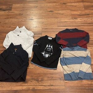 Boys size 6/7 Gap & Old navy sweater bundle